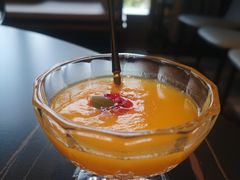 -鼎泰亨·海鲜牛肉餐厅(滨江店)