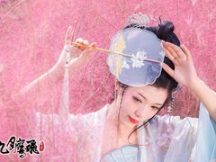 -九月鹰飞汉服摄影工作室