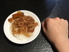-胡须张鲁肉饭(美食文化馆店)