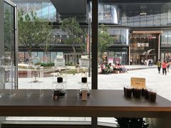 靠窗位-Seesaw Coffee(苏州中心店)