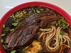 -小龙大肉面馆