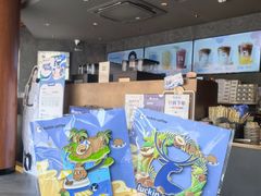 -瑞幸咖啡(皇岗村广场中庭店)