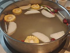养生原汤锅-俏牛哥鲜牛肉牛肆馆(重庆天地店)