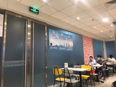 -麦当劳(火车北站餐厅)