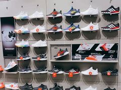-adidas(滔搏新城吾悦广场店)
