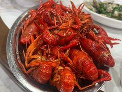 -聚红尚龙虾·烧烤·家常菜(济南路新天地店)