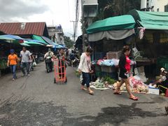 -瓦洛洛传统市场
