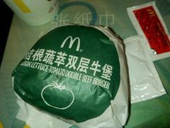 -麦当劳(虹梅路地铁站店)