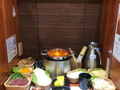 -独食火锅·半米屋台(直营总店)