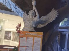 -暴风岛沉浸式体验馆(百联世纪店)