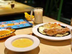 -豪客来牛排(重庆三峡广场步行街1704店)