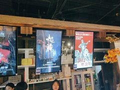 -暴风岛沉浸式体验馆(百联世纪店)