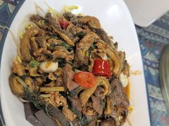 -老崇左特色风味食馆