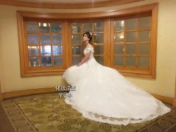 -上海彩妆秀摄影设计有限公司