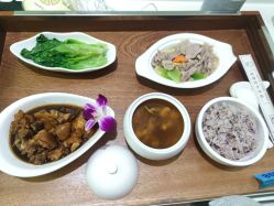 -梓爱月子中心(花都店)