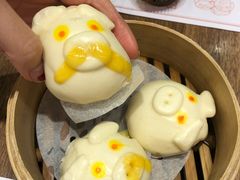 豬仔流沙包-点点心(微风信义店)