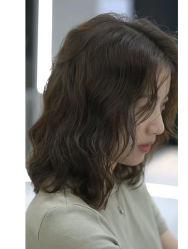 -苏豪美发S A L O N烫发染发