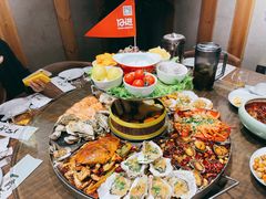 -日进一片海.生腌海鲜火锅.宵夜烧烤(三里屯总店)