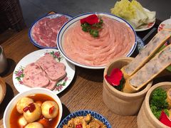 -萍姐火锅·公路夜市(武汉首店)