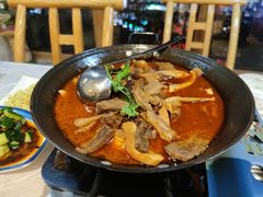 -霄汉牛三鲜湖北砂锅菜(万松园2店)