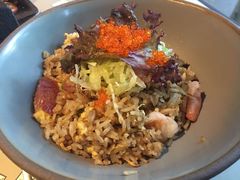 鲑鱼亲子炒饭-穹六人间 people 6(岳阳路店)