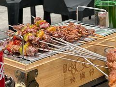 -烤满分·东北烧烤(首经贸店)