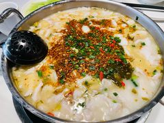 -德林酸菜鱼火锅(南丹店)