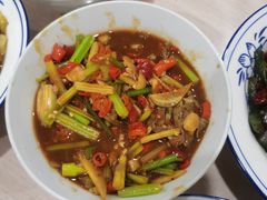 酸辣鸡杂-老游独一佳湘菜馆(高新四路店)