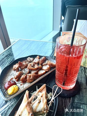 高空海景咖啡酒馆-三十