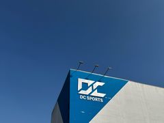 -DC极兔羽毛球馆YONEX(诸光馆)