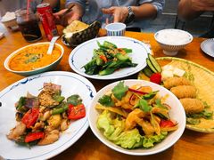 冬阴功海鲜汤-绿南客云南牛肉米线店(远洋城店)