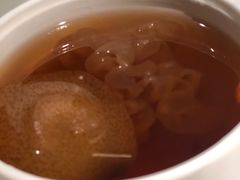 冰糖桃胶炖雪梨-初蓉丨遇见新川菜(亲贤街荣耀店)
