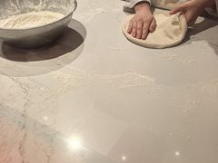 -城市大道红炉披萨烘焙坊