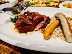 -1886德国汽车餐厅(外滩十六铺码头店)