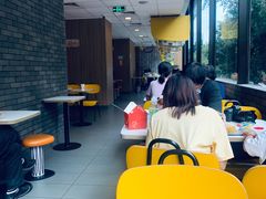 -麦当劳(宝山大厦店)