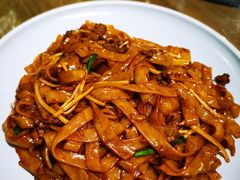 -山楂树融合菜餐厅