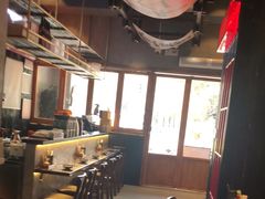-8PINTS八品脱·日料·烧鸟·精酿小酒馆(莘庄店)