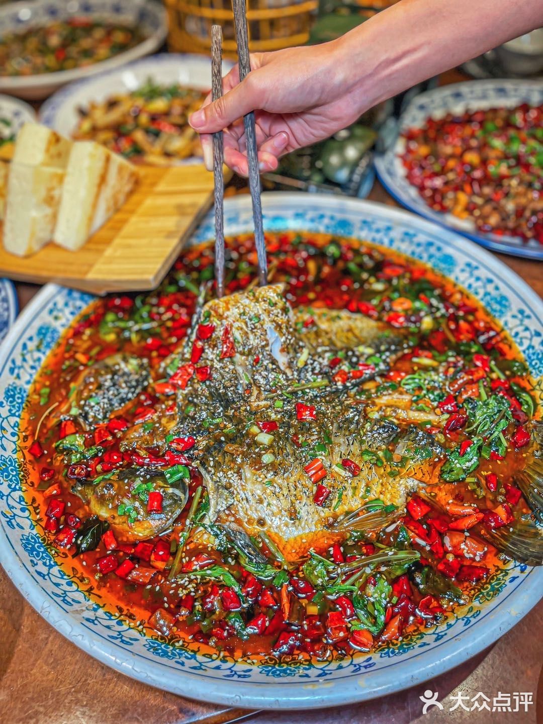 重庆人均40江湖菜馆🔥辣子鸡巨巨巨过瘾