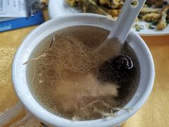 -鲤鱼塘农家山庄