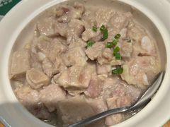 香芋蒸排骨-费大厨辣椒炒肉(万家丽一店)