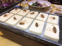 石板飘香奶豆腐-德乐海蒙餐