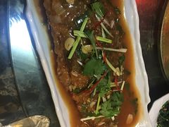 -苏莱特色牛骨滩羊手抓馆(长城东街总店)
