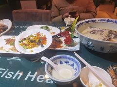 -南京金牛湖巨碗鱼头