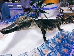 -澜悦港海鲜体验主题餐厅