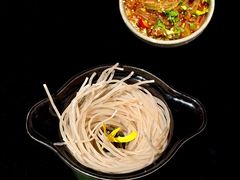-三出山火锅(万象天地店)