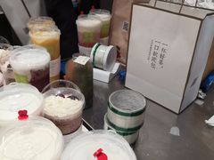 -奈雪的茶(湖滨银泰in77C区PRO店)