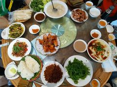 -岩保农家乐