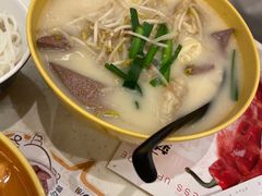 -谭仔米线(皇庭广场店)