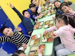 -联恩国际儿童教育·幼小衔接·少儿英语·托管班(远洋未来中心店)