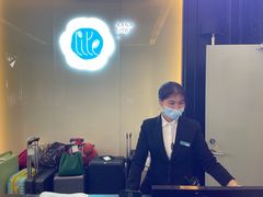 -希岸·轻雅酒店(广州白鹅潭艺术中心花地湾地铁站店)